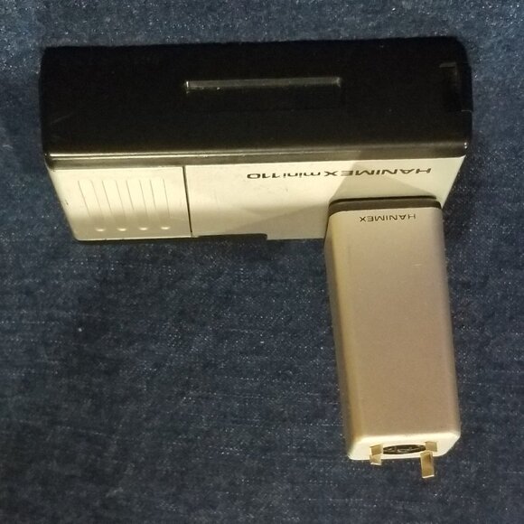 Vintage 70's Hanimex Mini 110 Camera with Magicube - Picture 2 of 6